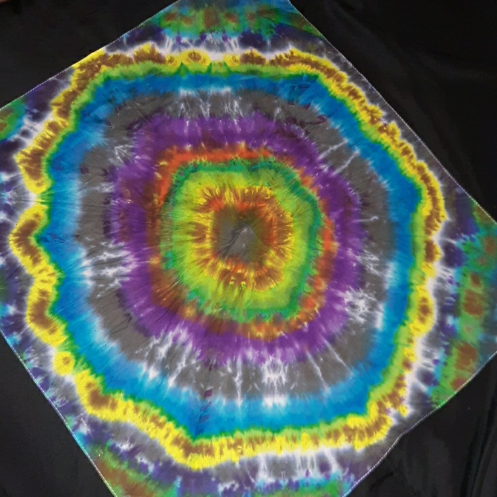 Tye-Dye Bandana - Picture 2 of 4
